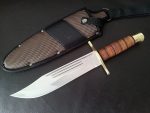 Bellissimo Coltello da caccia Bowie in pelle impilata Rough Rider RR1718