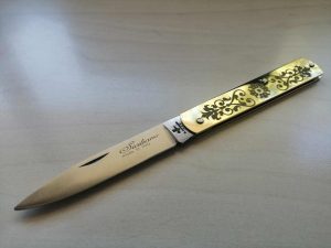 Coltello Sfilato siciliano manico ottone. ROSE 0559/9904-17