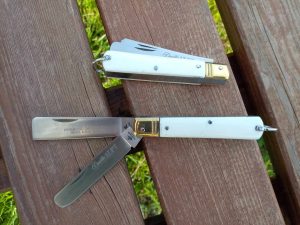 Tradizionale coltello Duetto manico ABS bianco testina ottone 17 cm - 0580/503-17