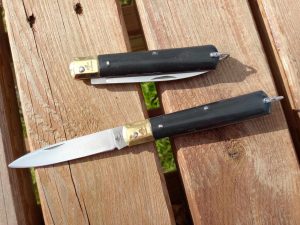 Tradizionale coltello Sfilato manico ABS nero con testina ottone 18cm -0435