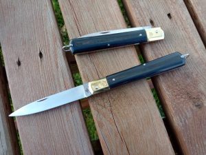 Tradizionale coltello Sfilato manico ABS nero testina ottone 25cm -0438