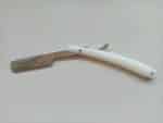 Rasoio mezza lama inox manico in ABS bianco 1149