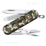 Coltello Victorinox classic camo mm.58 06223.94 COD: 5558.0622394